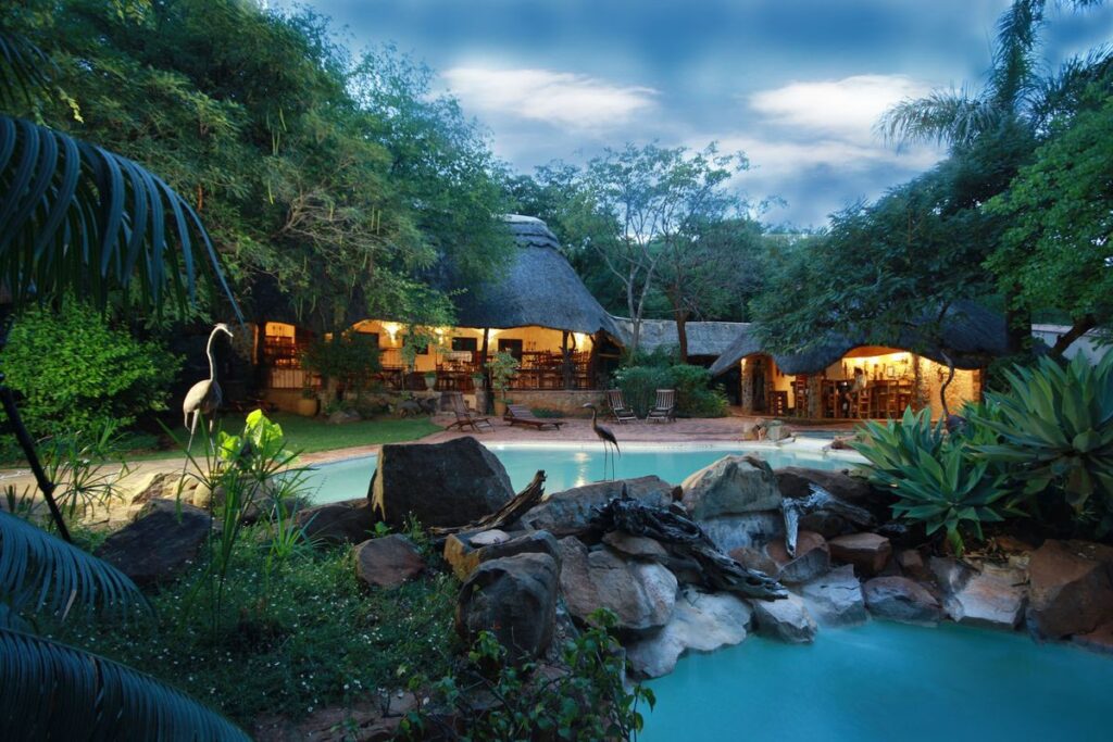 Private lodge at a game park for the best hotel booking options