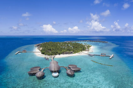 The St. Regis Maldives Vommuli Resort: Where Luxury Meets Paradise
